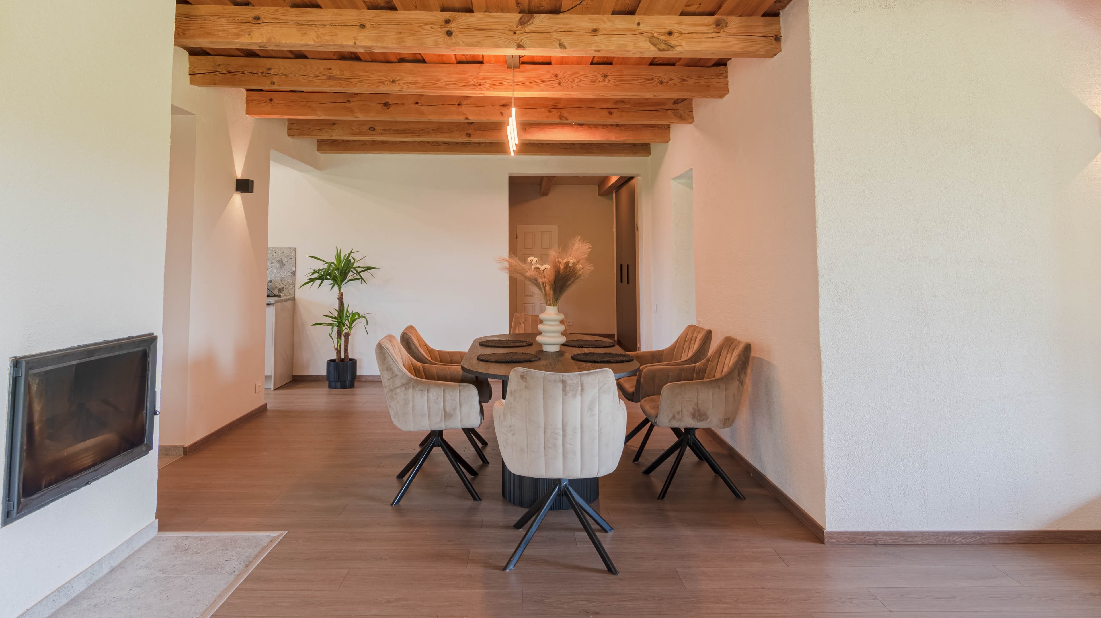 Four-Bedroom House — Double Room